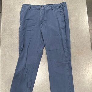 Izod Men's Classic Blue Chinos